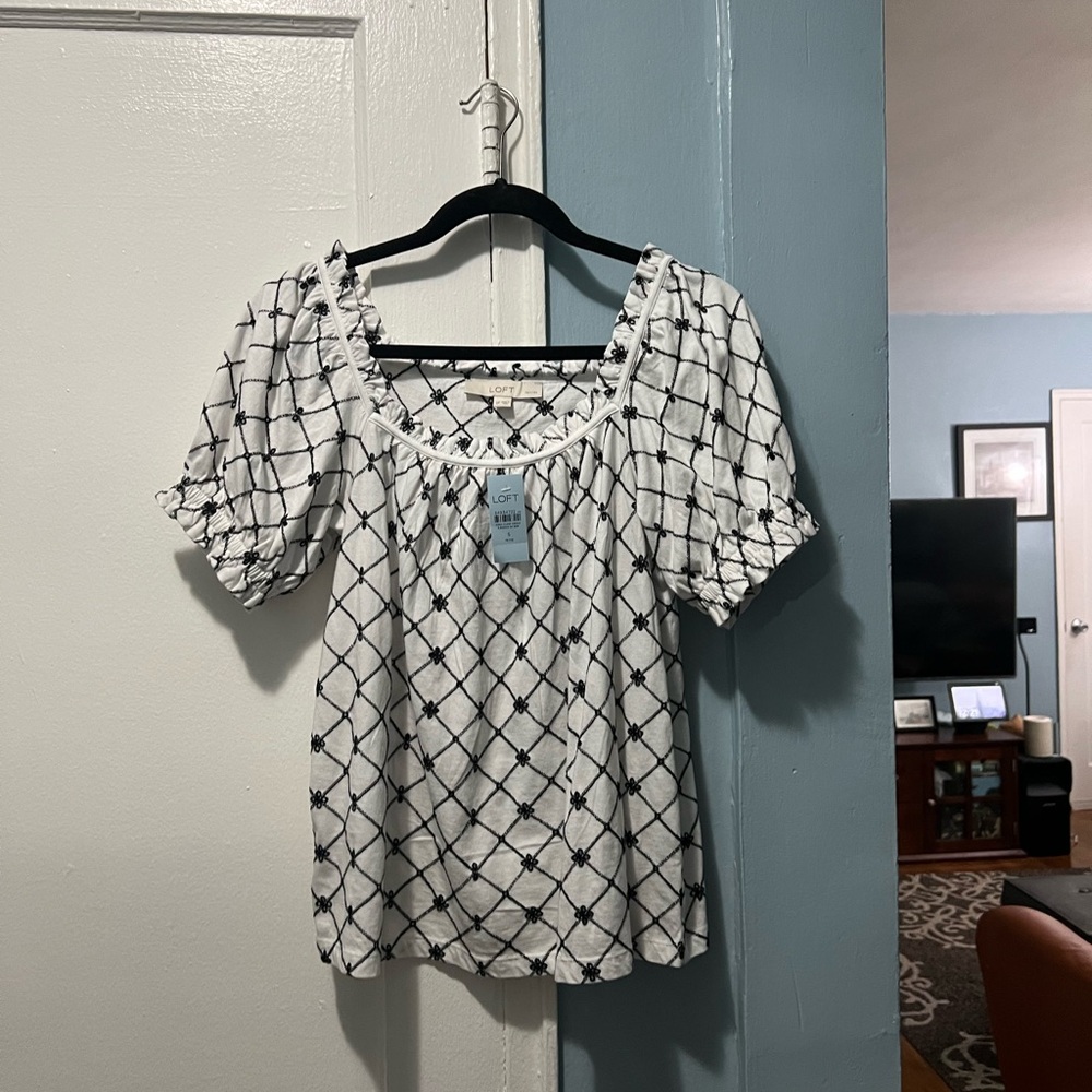 Brand new top